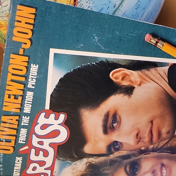 Vintage Grease gatefold 2 LP records soundtracks album - Picture 2 of 14